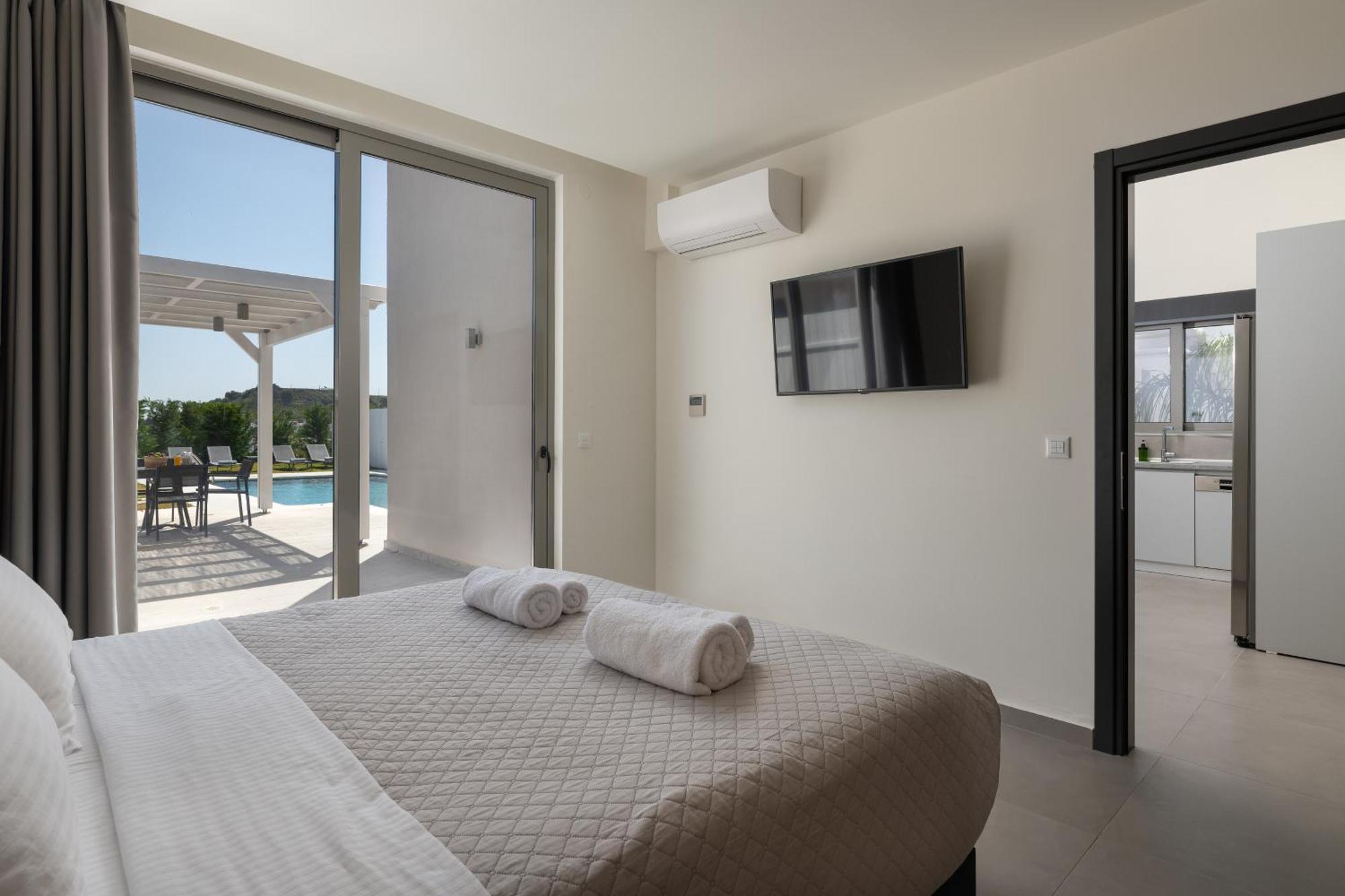 Pantheon Luxury Villas Rhodes Island Afantou Exterior photo