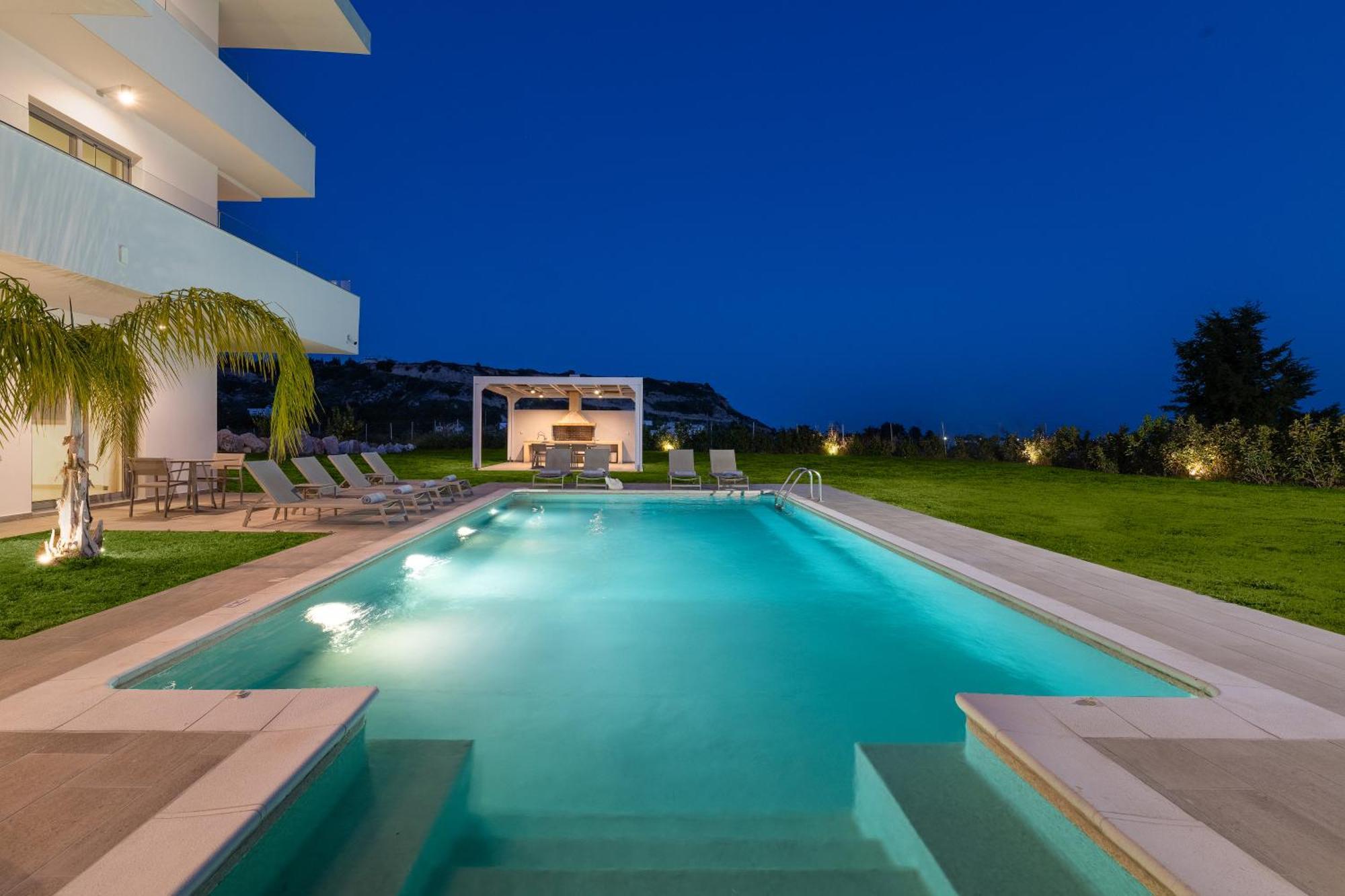 Pantheon Luxury Villas Rhodes Island Afantou Exterior photo